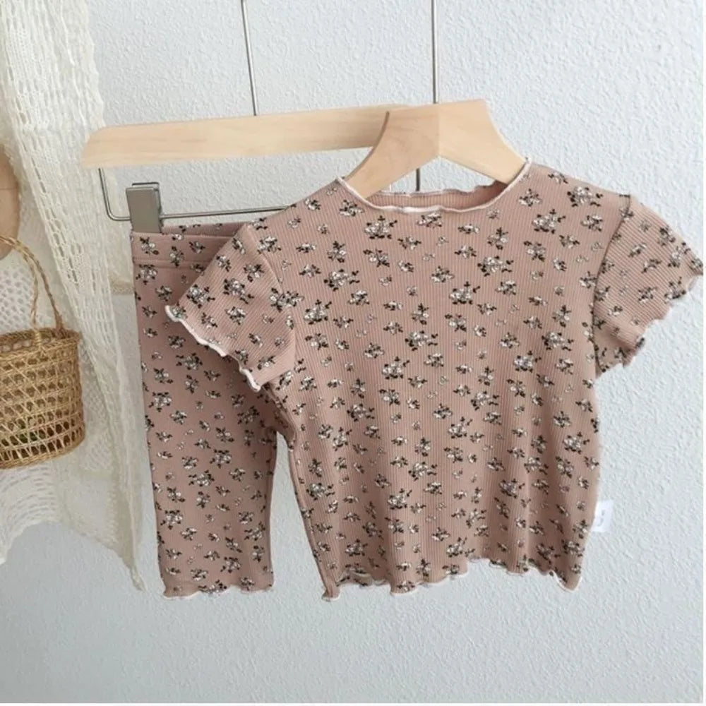 Short Sleeve Round Neck Flower Printed T-shirt Top+Pants 2 Piece Set
